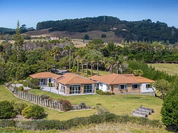 13 Basil Orr Road, Kaukapakapa