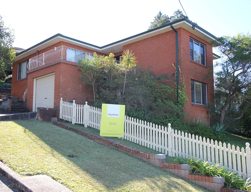 82 Lushington Street, East Gosford, Central Coast, 5 ਕਮਰੇ, 2 ਬਾਥਰੂਮ, House
