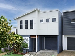 24 Beagle Street, Fitzgibbon