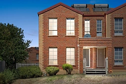 6/7 Whiltshire Drive, Roxburgh Park