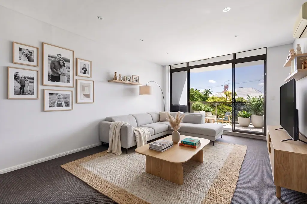 Effortless Living & Working: 2 Bedrooms Plus Study in Wahroonga's Exclusive 'Lexington'