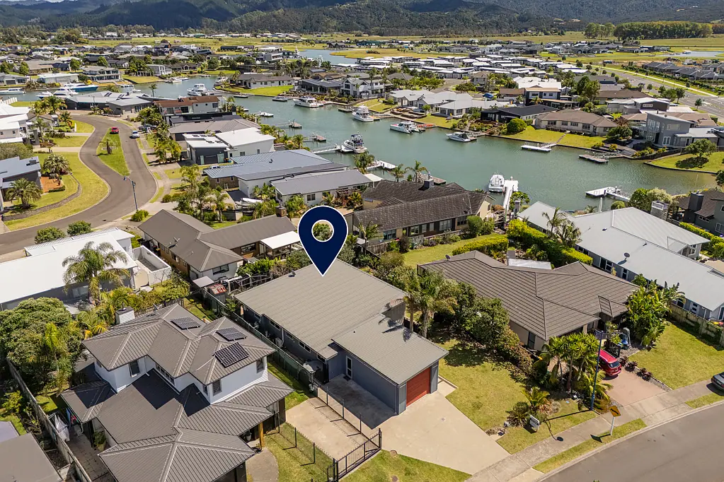 Whitianga 3Moenga Must sell - Vendor says bring all offers!