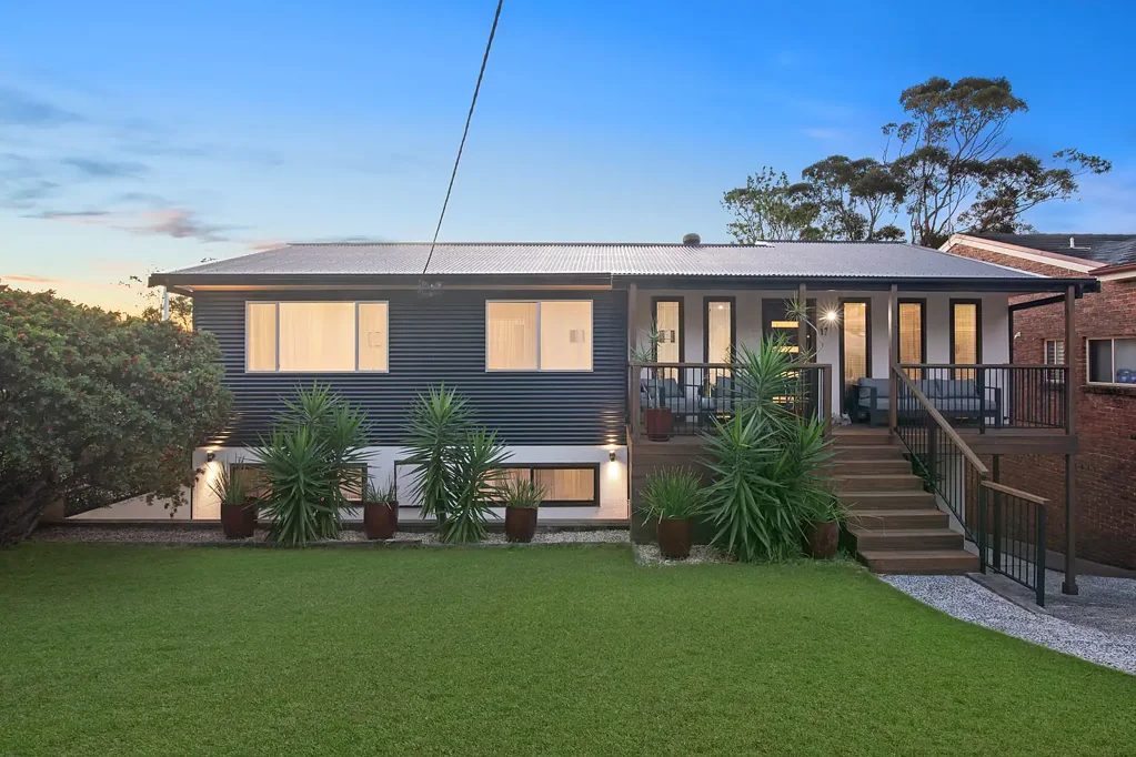 Bateau Bay 5Habitaciones Family home in beachside suburb