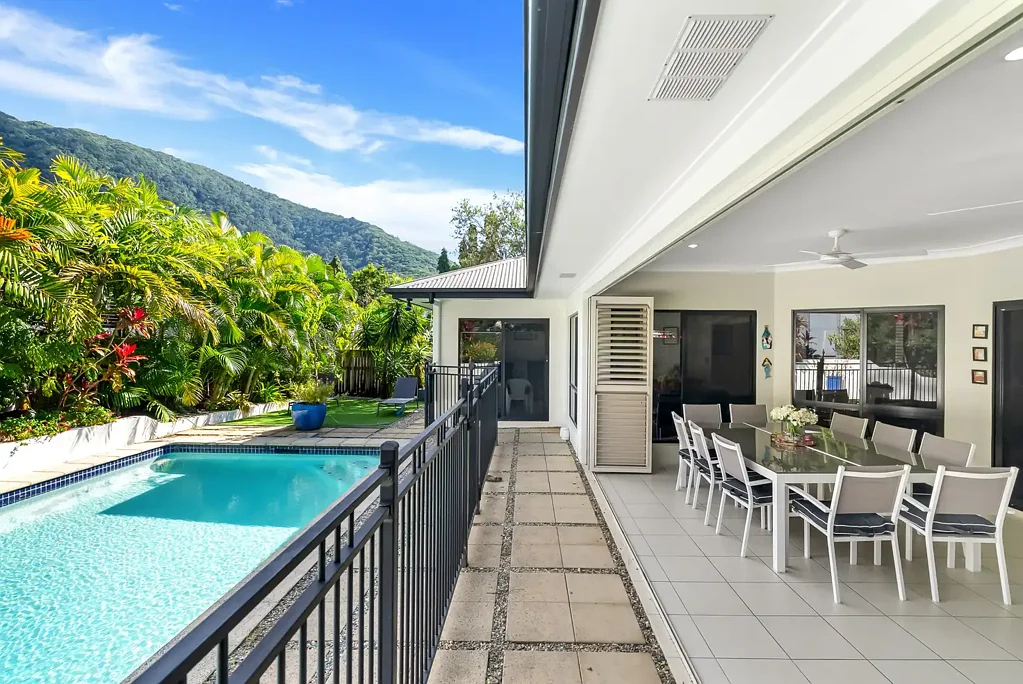Palm Cove 4ਬੈੱਡਰੂਮ Perfect Entertainer | Mountain Views | Corner Block