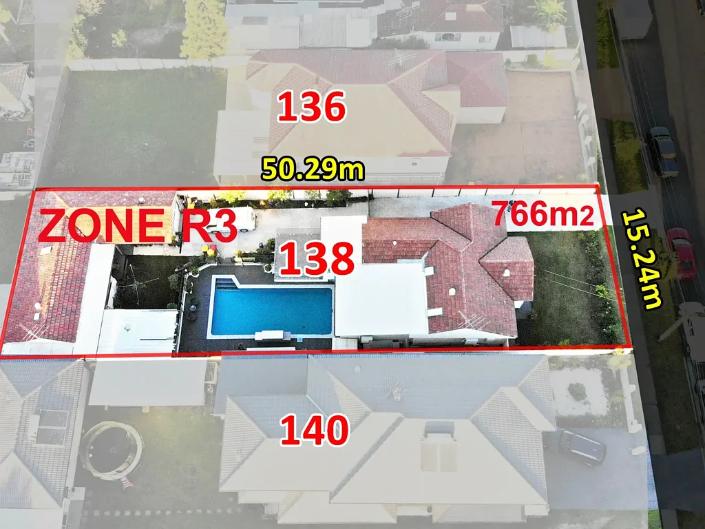 Fairfield Heights 4部屋 LAND 766m2  ZONE R3 - POTENTIAL DUPLEX SITE (STCA)