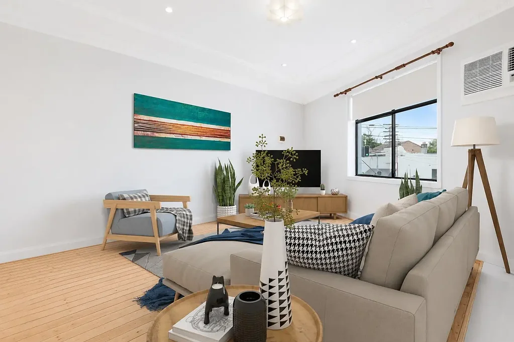 SPACIOUS AND PRIVATE TWO-BEDROOM APARTMENT IN QUIET NEIGHBOURHOOD!