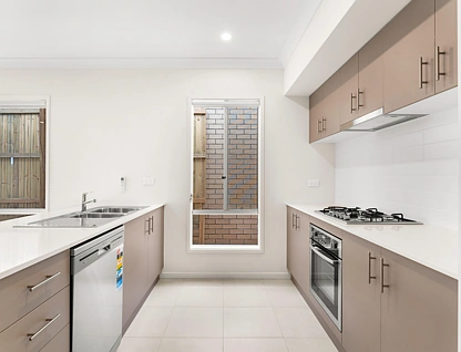 38 Mundaring Way, Spring Mountain, Brisbane - Southern Region, 3 habitaciones, 2 baños, House