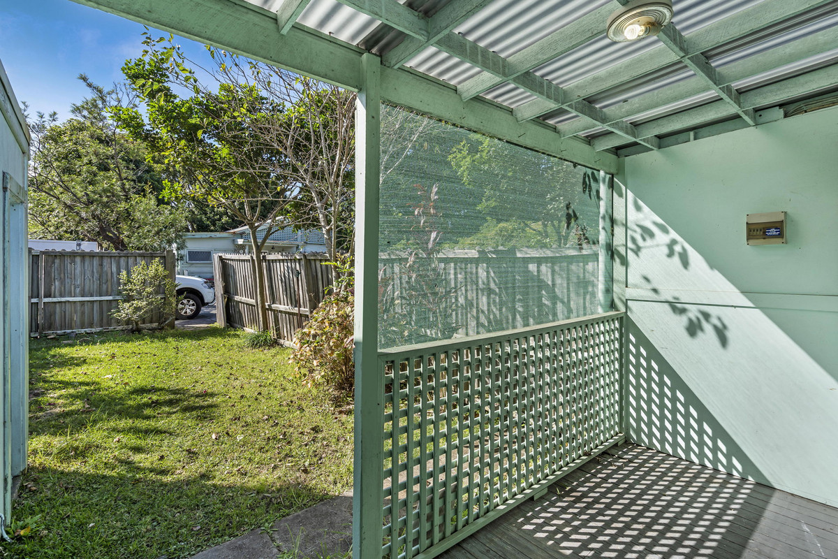 UNIT 1 2-4 CORAL ST, THE ENTRANCE NSW 2261, 0 rūma, 0 rūma horoi, House