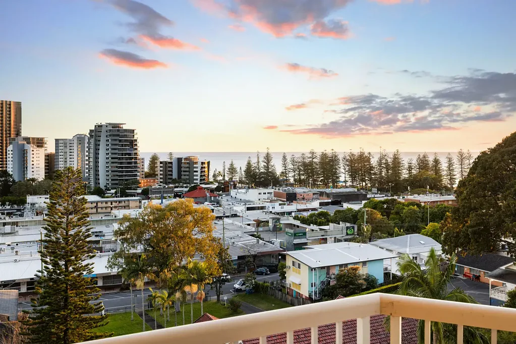 Burleigh Heads 2ਬੈੱਡਰੂਮ PANORAMIC VIEWS FROM A WHOLE FLOOR RESIDENCE