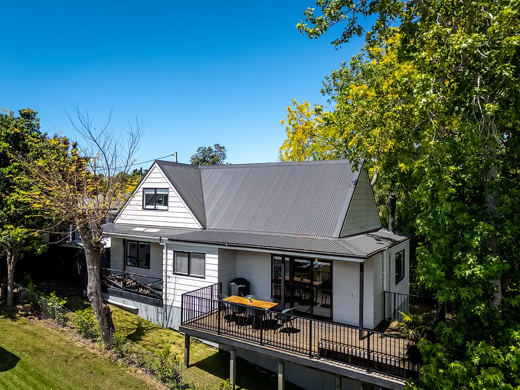 58B Aeroview Drive, Beach Haven, North Shore City, Auckland