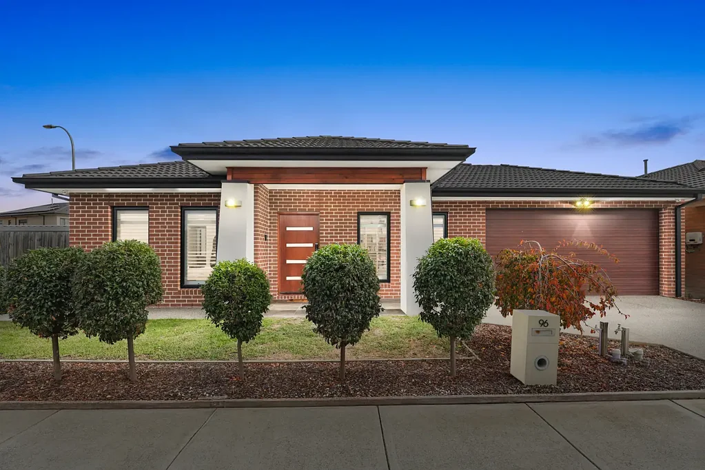96 Ellscott Boulevard, Mickleham, VIC 3064