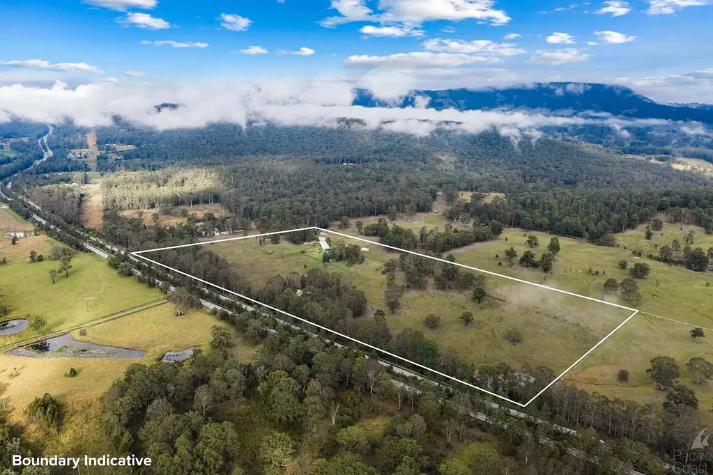 Coolongolook 8Habitaciones Rural Retreat or Investment