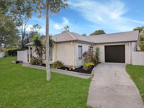 2 Skelton Avenue, Randwick Park, Manukau City