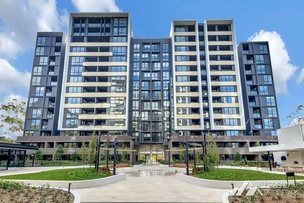 Modern 1 Bed + Study in Prime Macquarie Park Location