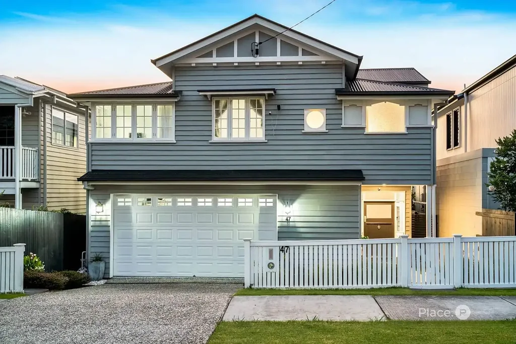 Camp Hill 4침실 Architectural Elegance Meets Effortless Living in the Heart of Camp Hill