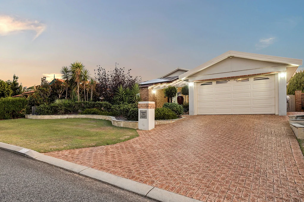 24 Peruvale Street, Carine, WA 6020