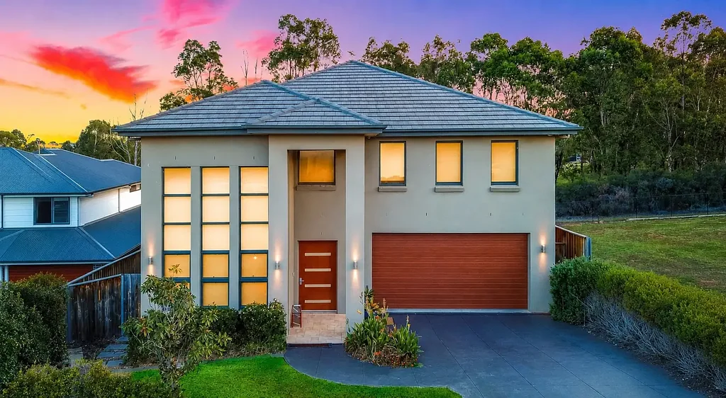 Luxury Living Macquarie Links Estate
