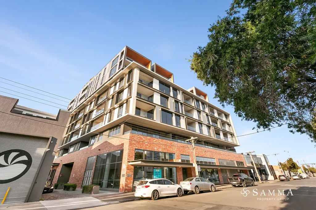 Lux Lifestyle & Location @ Lilix with City Views