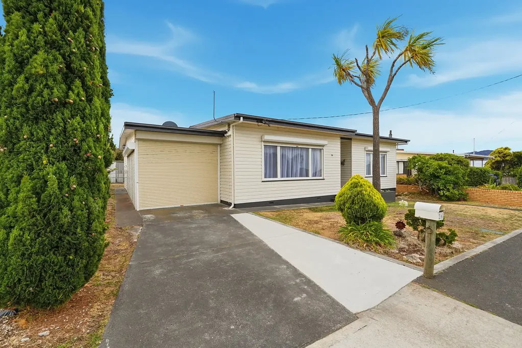 Tidy 3 Bedroom Home in a great location