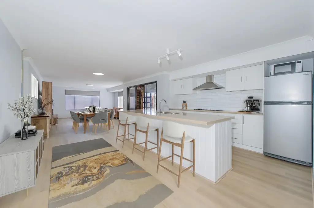 33 Gidgee Entrance, Glen Iris, WA 6230