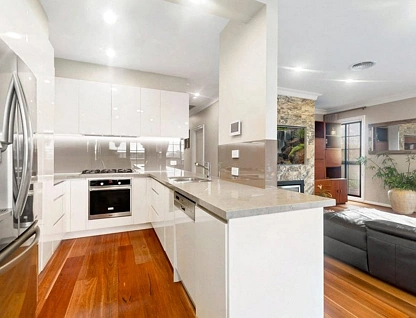 44/100 Commercial Road, South Yarra, Inner East Melbourne, 3房, 2浴, Apartment