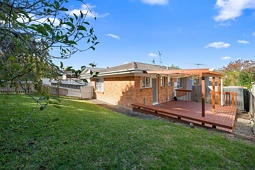 1/112 Gossamer Drive, Pakuranga Heights