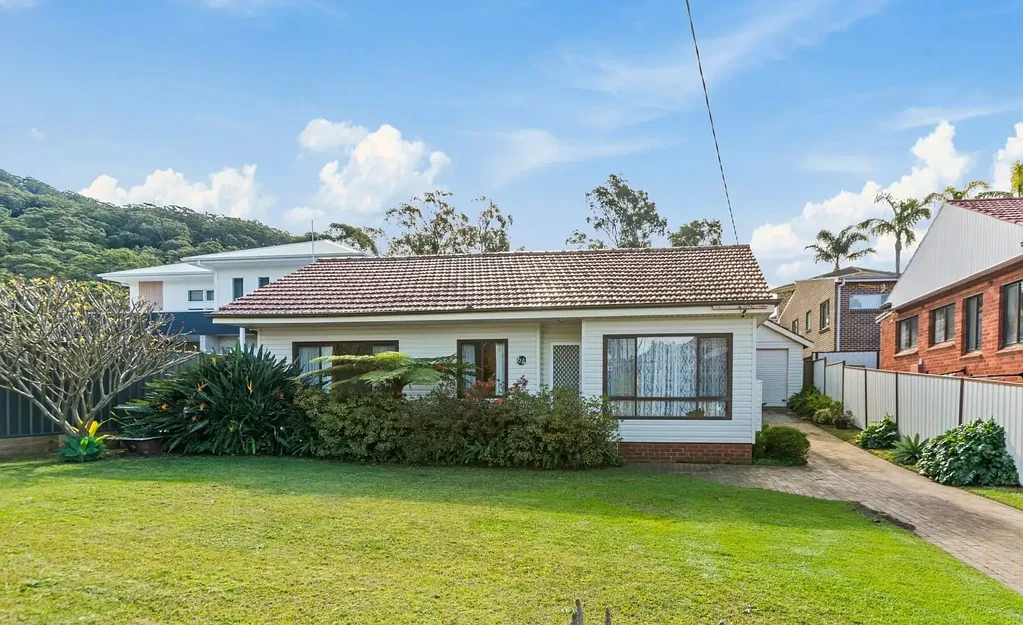 Corrimal 3Kwarto Off Market Opportunity in Corrimal - Unlock the Potential