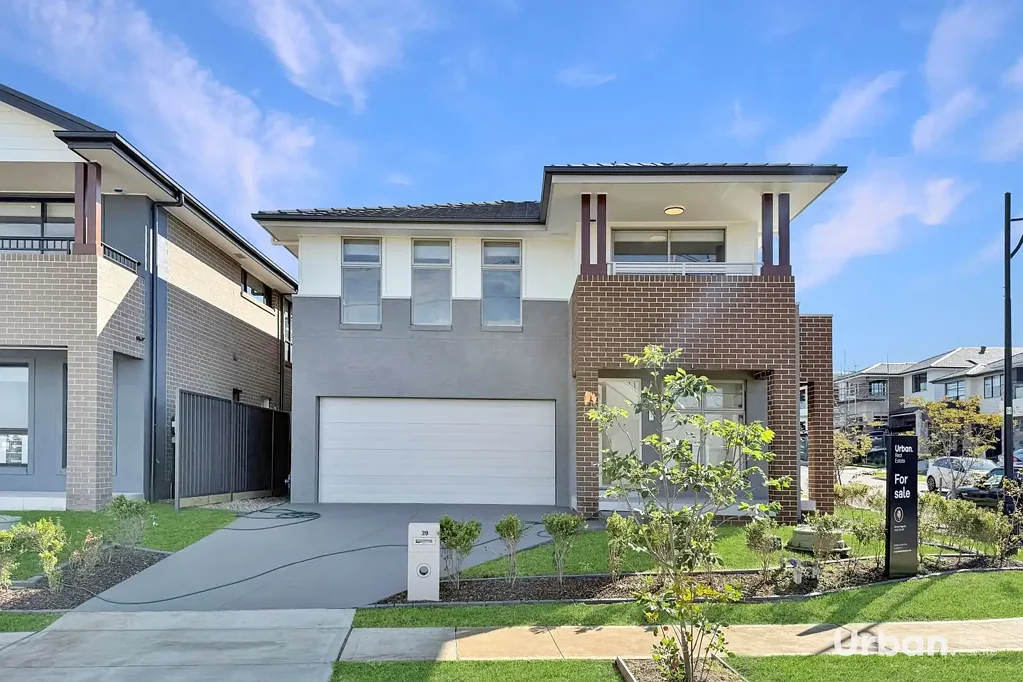 Gables 5Moenga Brand New | 5 Bedroom + 3 Living Area Double Storey | Lily Home