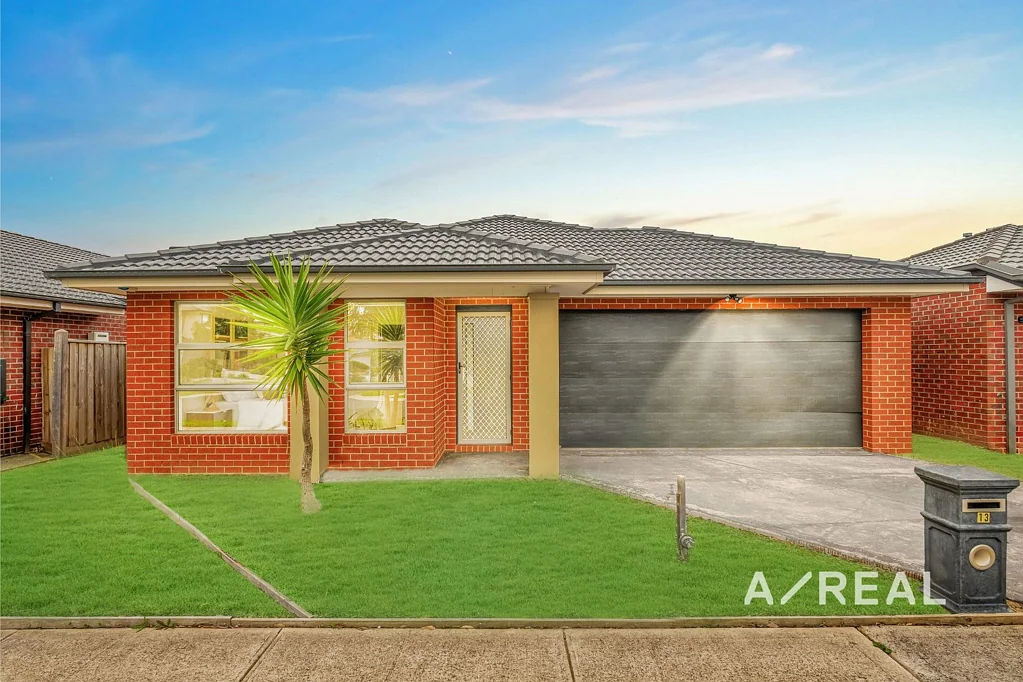 13 Squadron Road, Point Cook, VIC 3030