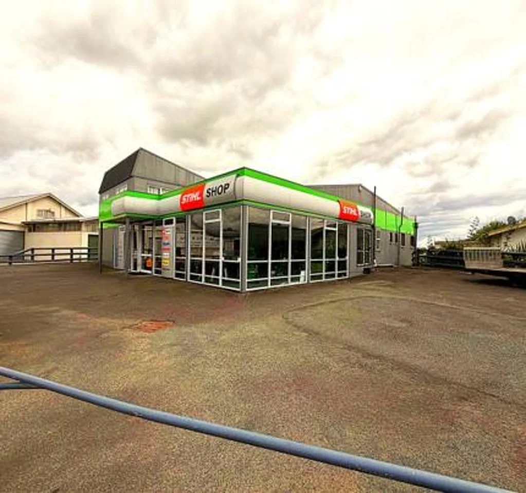 Matamata Retail Showroom and Workshop Huge Exposure
