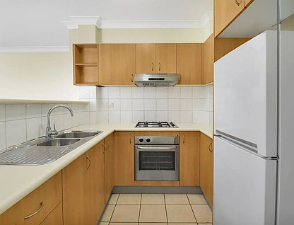 9/14-16 High Street, Granville, Parramatta (Northwest suburbs), 2房, 1浴, Apartment