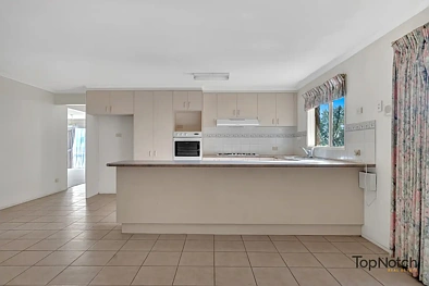 8 Bradman Terrace, Epping, VIC 3076, 4 Bedrooms, 2 Bathrooms, House