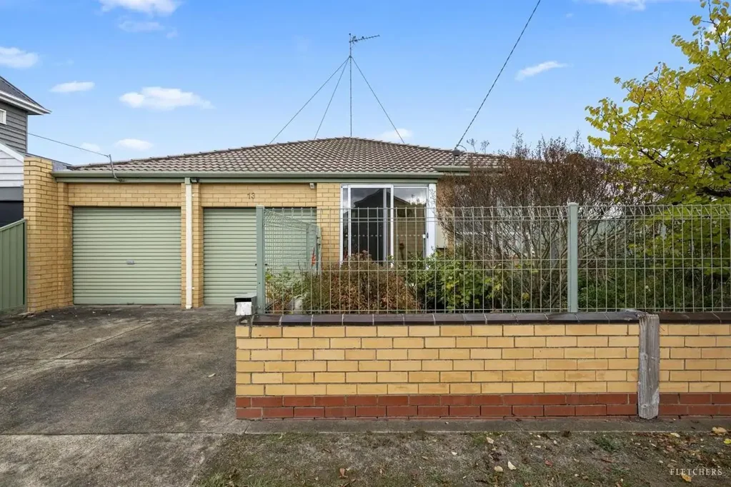 13 Park Street East, Redan, VIC 3350