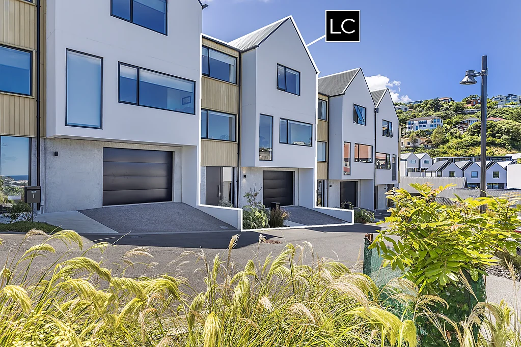 Island Bay 4कमरा BIG MODERN 4 BED 3 BATH TOWNHOUSE!