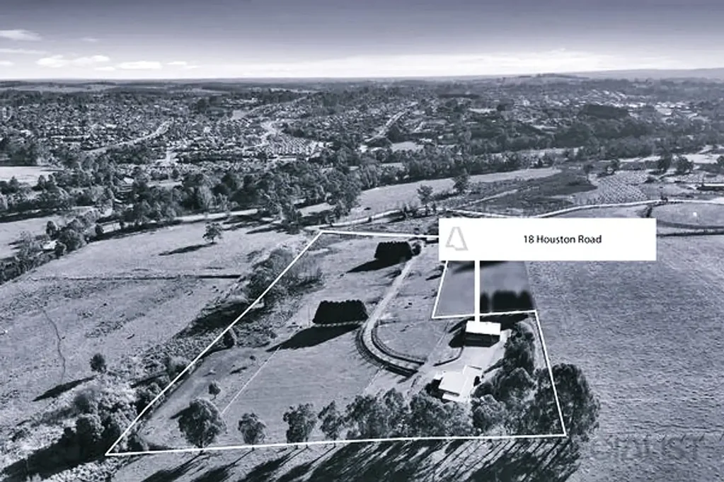 18 Houston Road, Drouin, VIC 3818