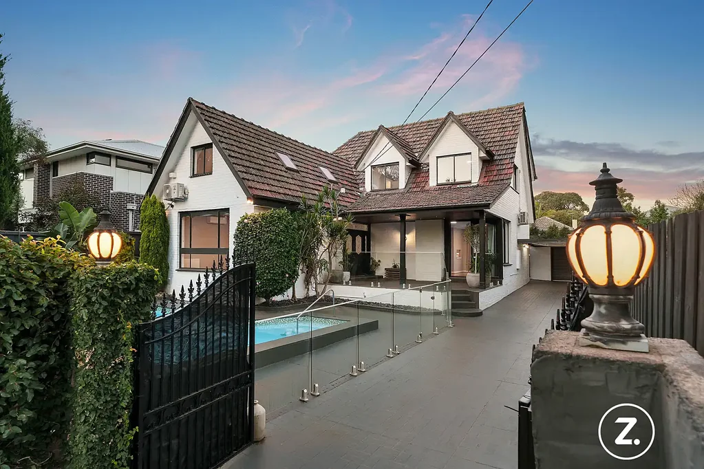 22 Garnet-Leary Avenue, Black Rock, VIC 3193