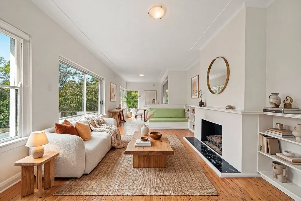 Mosman 5침실 Substantial Family Home In Tranquil Pearl Bay Locale