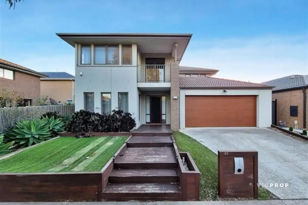 Spacious Family Entertainer in the Heart of Point Cook