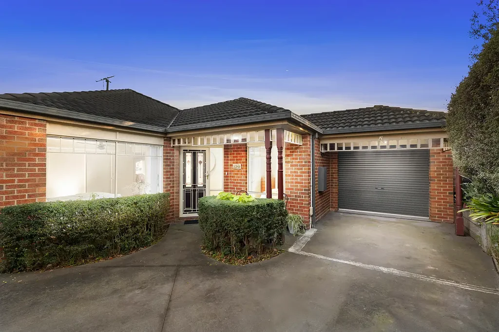 2/13 Woolert Street, Ashwood, VIC 3147