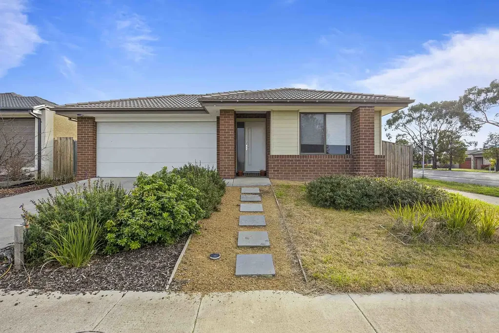 Family Living Near Parks & Everyday Convenience