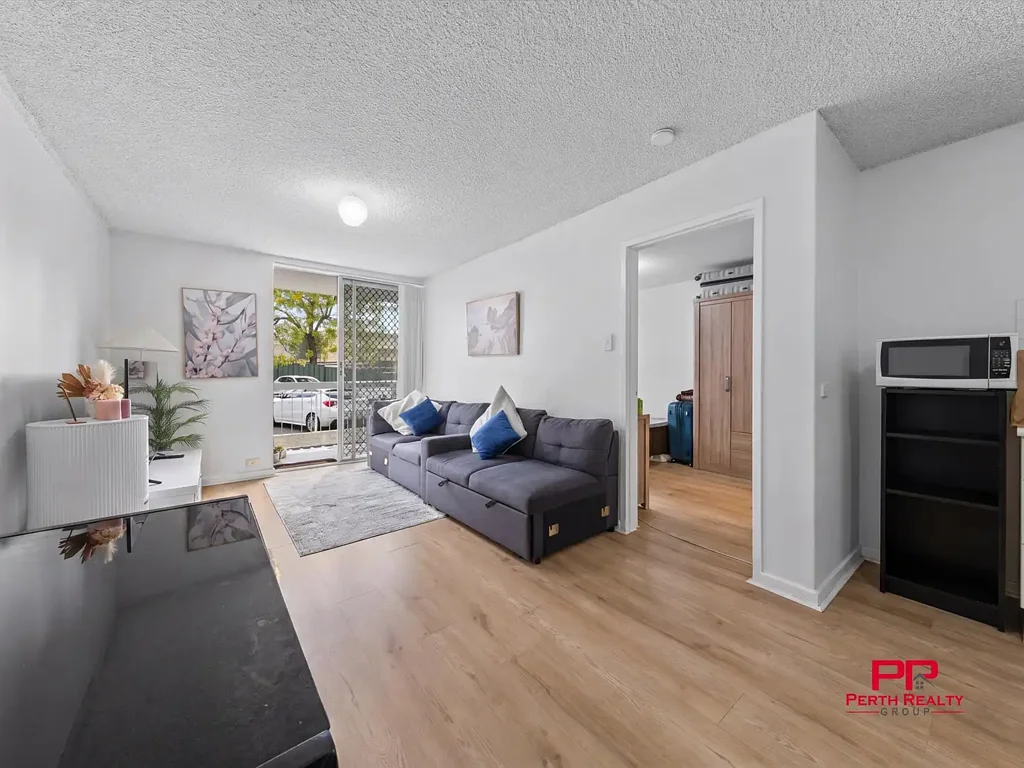 Maylands 1कमरा 1 Bedroom Apartment - First Floor Living, Light-Filled Interior & Prime Maylands Lifestyle Location
