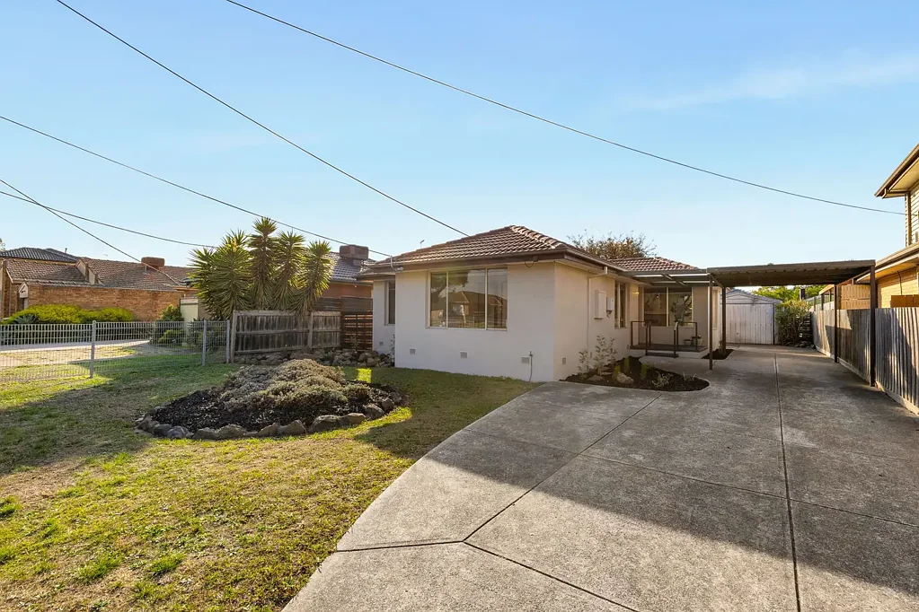 102 Dianne Avenue, Craigieburn, VIC 3064