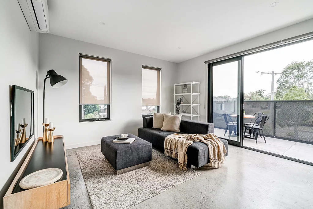 Heidelberg Heights 2Zimmer Discover Modern Elegance and Thoughtful Design at 2/22 McEwan Road, Heidelberg Heights