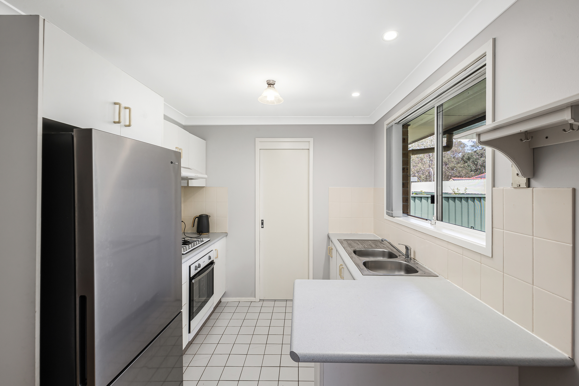 UNIT 4 23 PYE RD, QUAKERS HILL NSW 2763, 0部屋, 0バスルーム, Townhouse