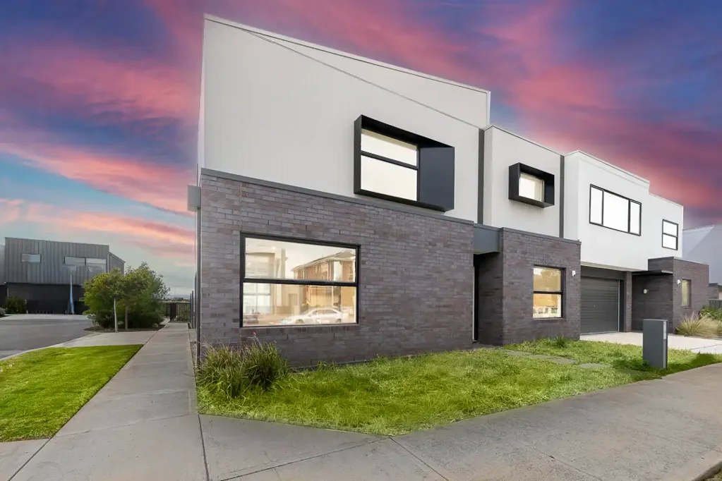 34 Winged Foot Drive, Sunshine North, VIC 3020