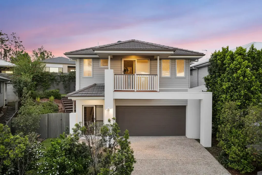 29 Sawyer Street, Spring Mountain, QLD 4300