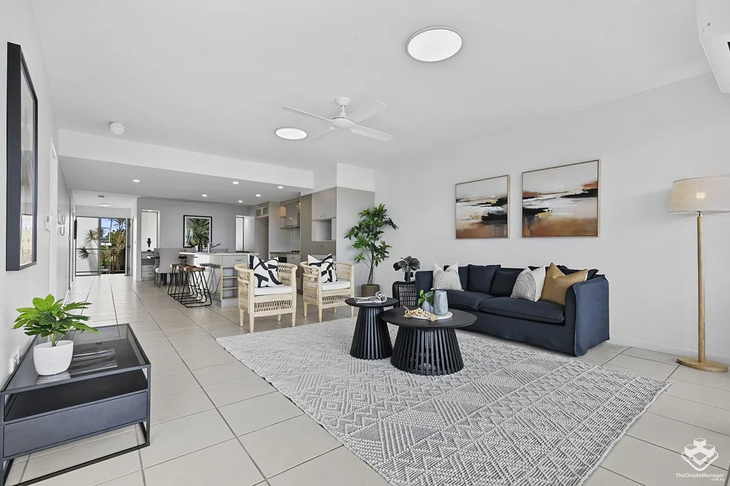 Parrearra 3Habitaciones SPACIOUS UNIT IN PERFECT LOCATION ON KAWANA ISLAND