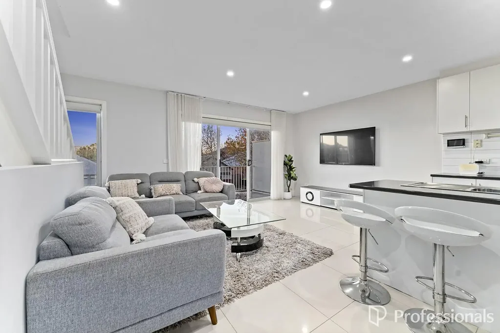 Caroline Springs 3 Bedroom Style, location and low maintenance living