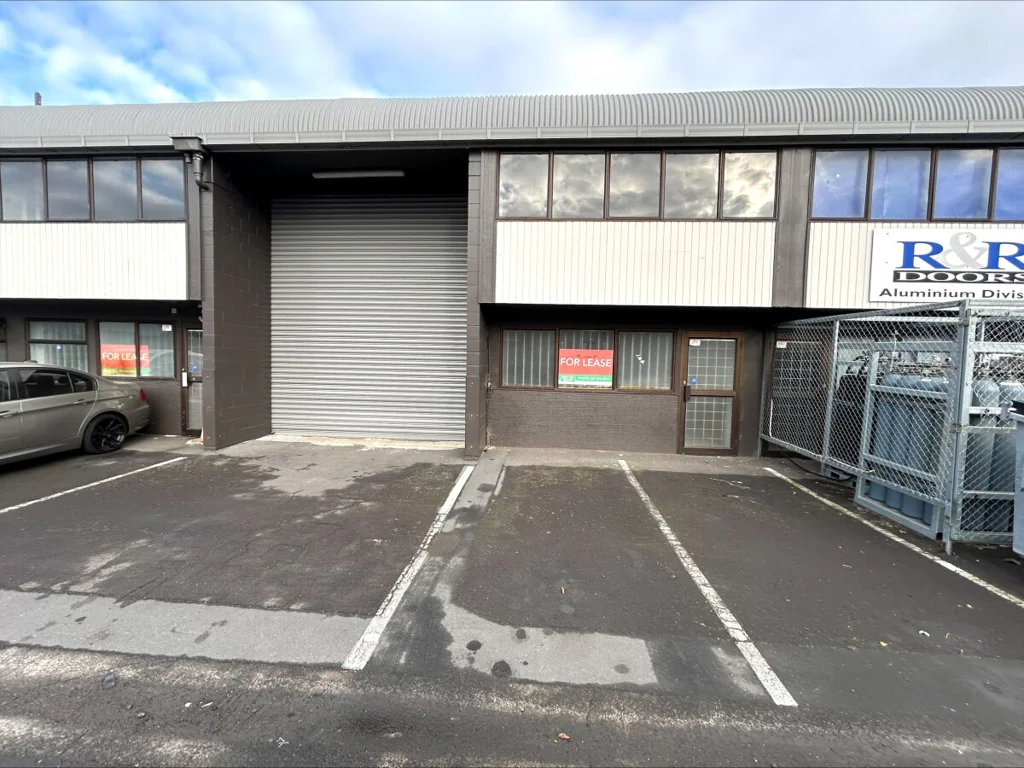 Manukau Practical 222m² Warehouse and Office