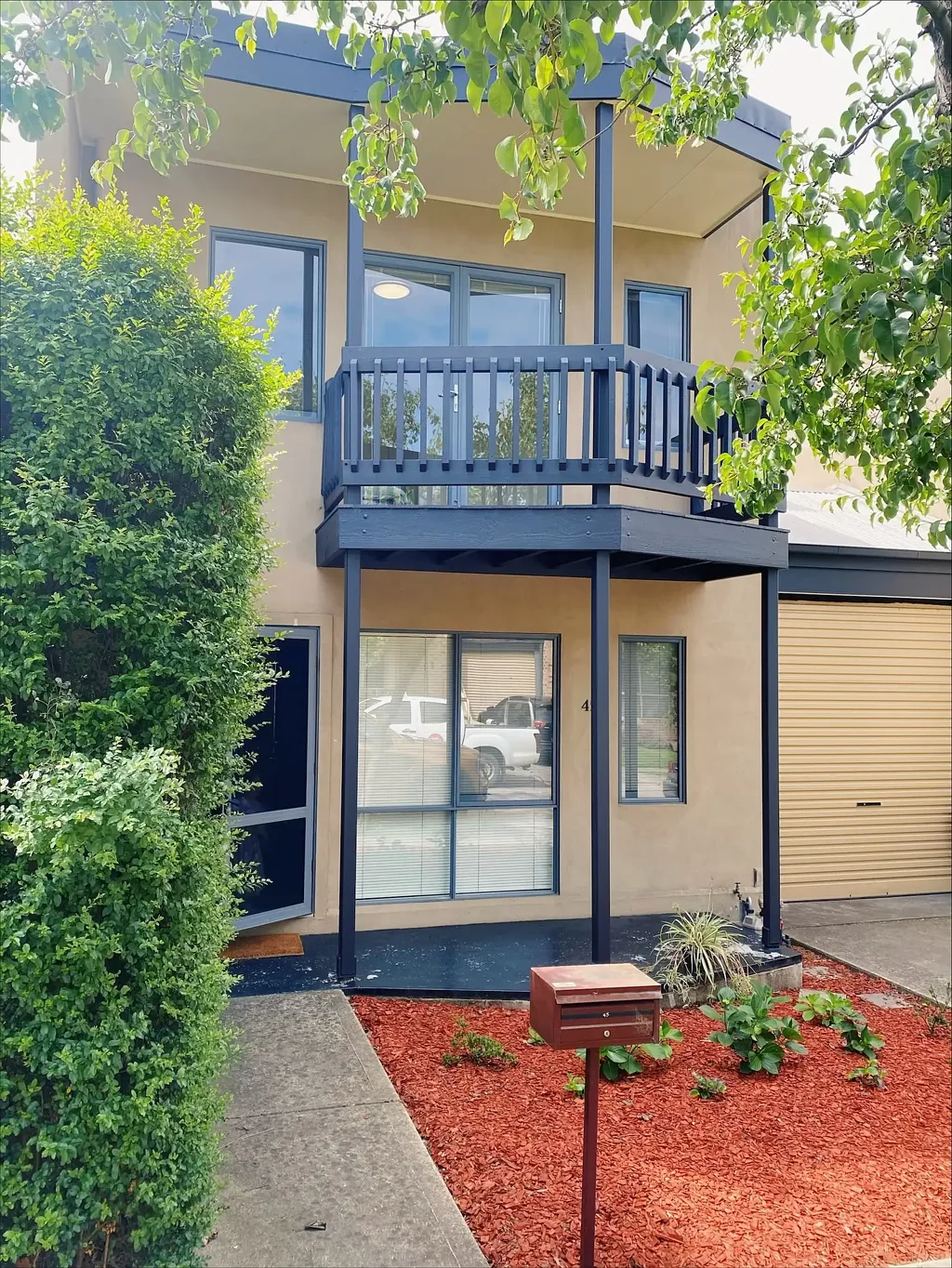 Stunning 3-Bedroom Home on the Border of Brunswick East!